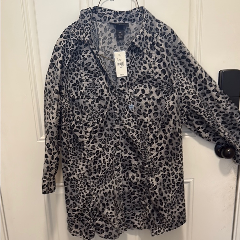 Lane Bryant Black and Gray Boxy Button Down Blouse